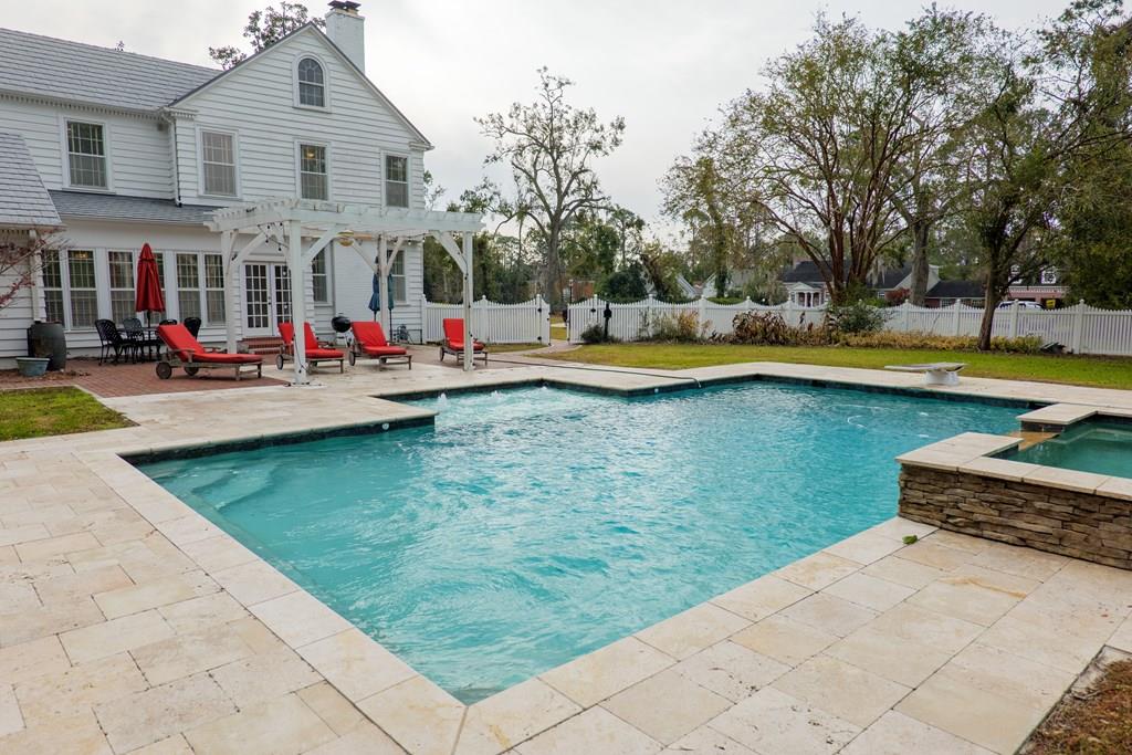 Listing Photo 145051